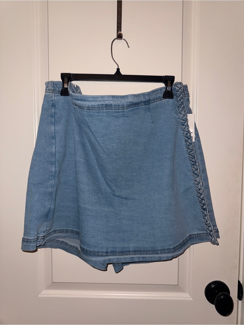 Casual Light Blue Denim Circle Skort with Braided Side Trim